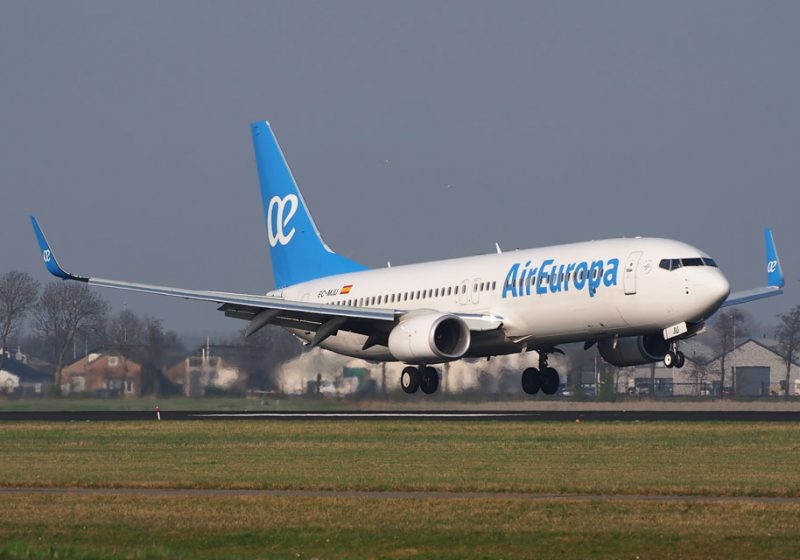 La UE considera insuficientes las cesiones de IAG para aceptar la fusión con Air Europa