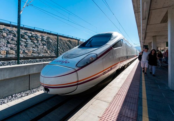 El Gobierno anuncia la entrada en 2023 de nuevos operadores de alta velocidad entre Madrid y Málaga