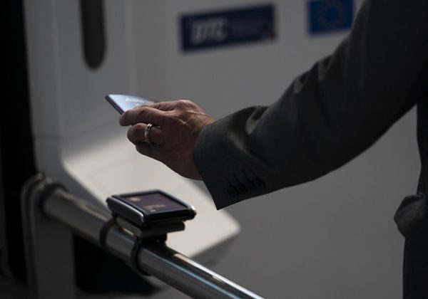 Finns are the first in the world to test a digital travel document
